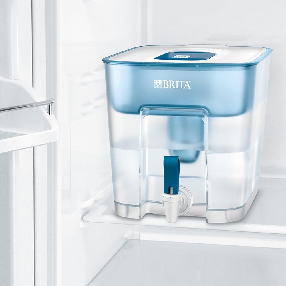 BRITA Waterfilterstation Flow 8.2L + 13 MAXTRA PRO Waterfilters (filtert PFAS)